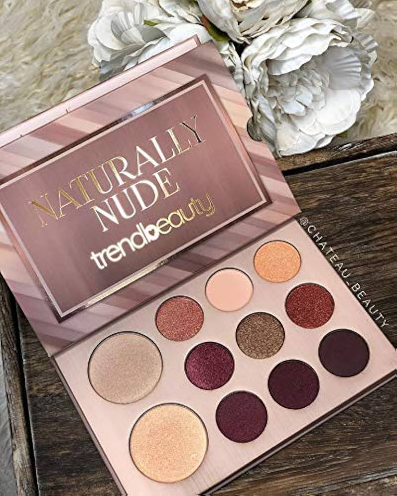 Paleta de Sombras Naturally Nude Beauty Creations