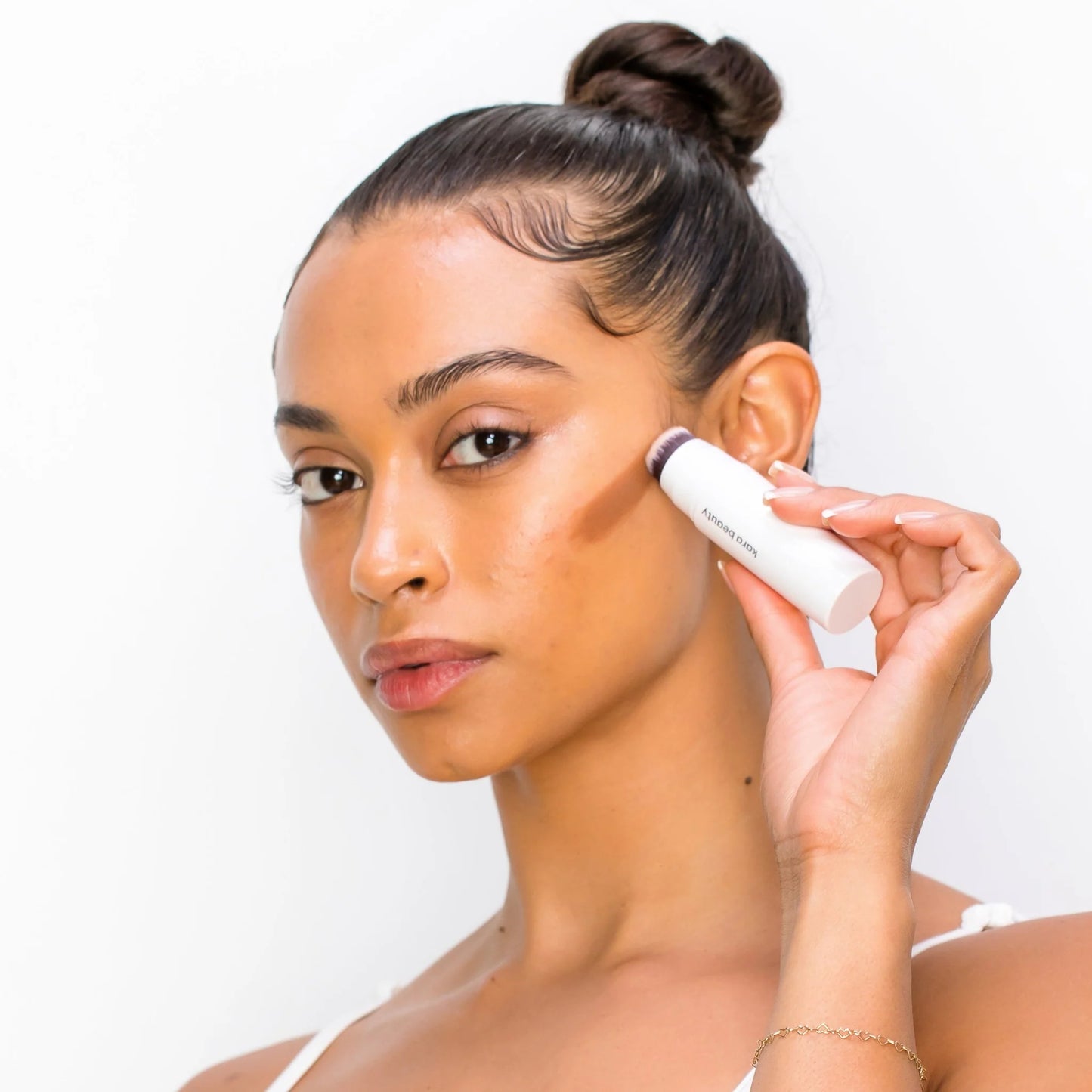 Essentials Contour Stick Kara Beauty- Sculpted