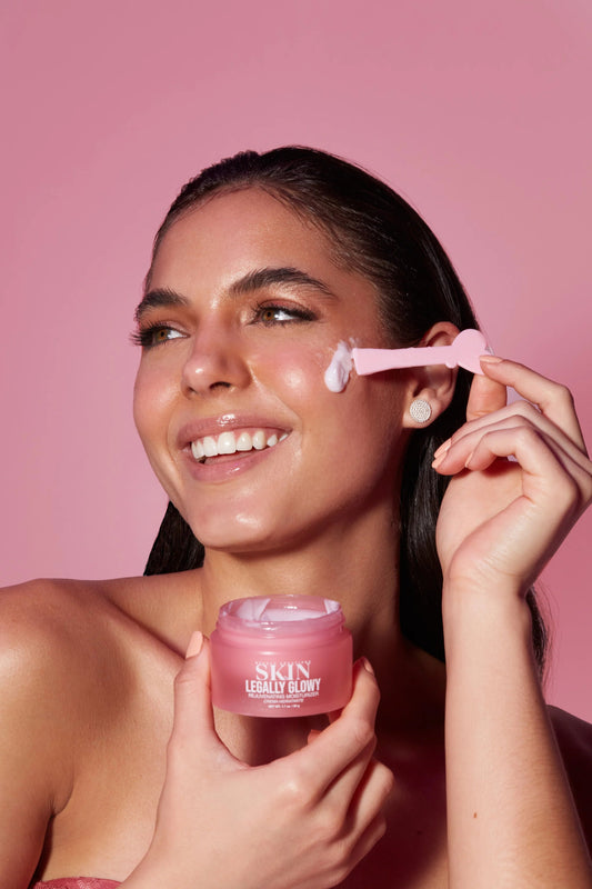 Crema Skin Legally Glowy -Beauty Creations